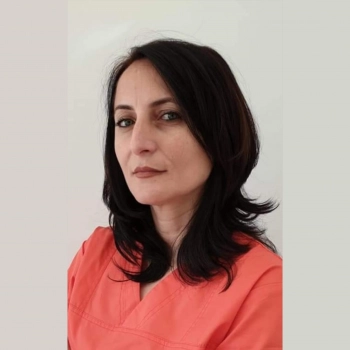 Dr. Dobrosi Bernadett Irén